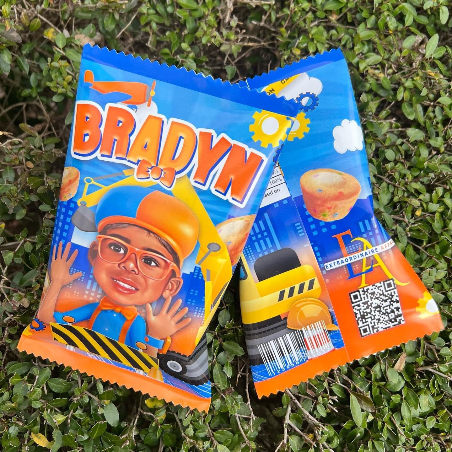 CUSTOM SNACKS