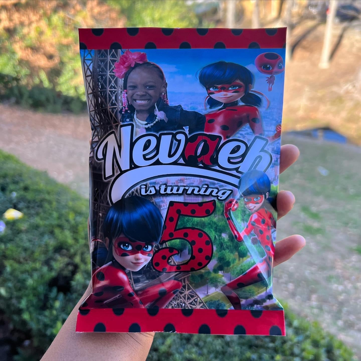 CUSTOM SNACKS