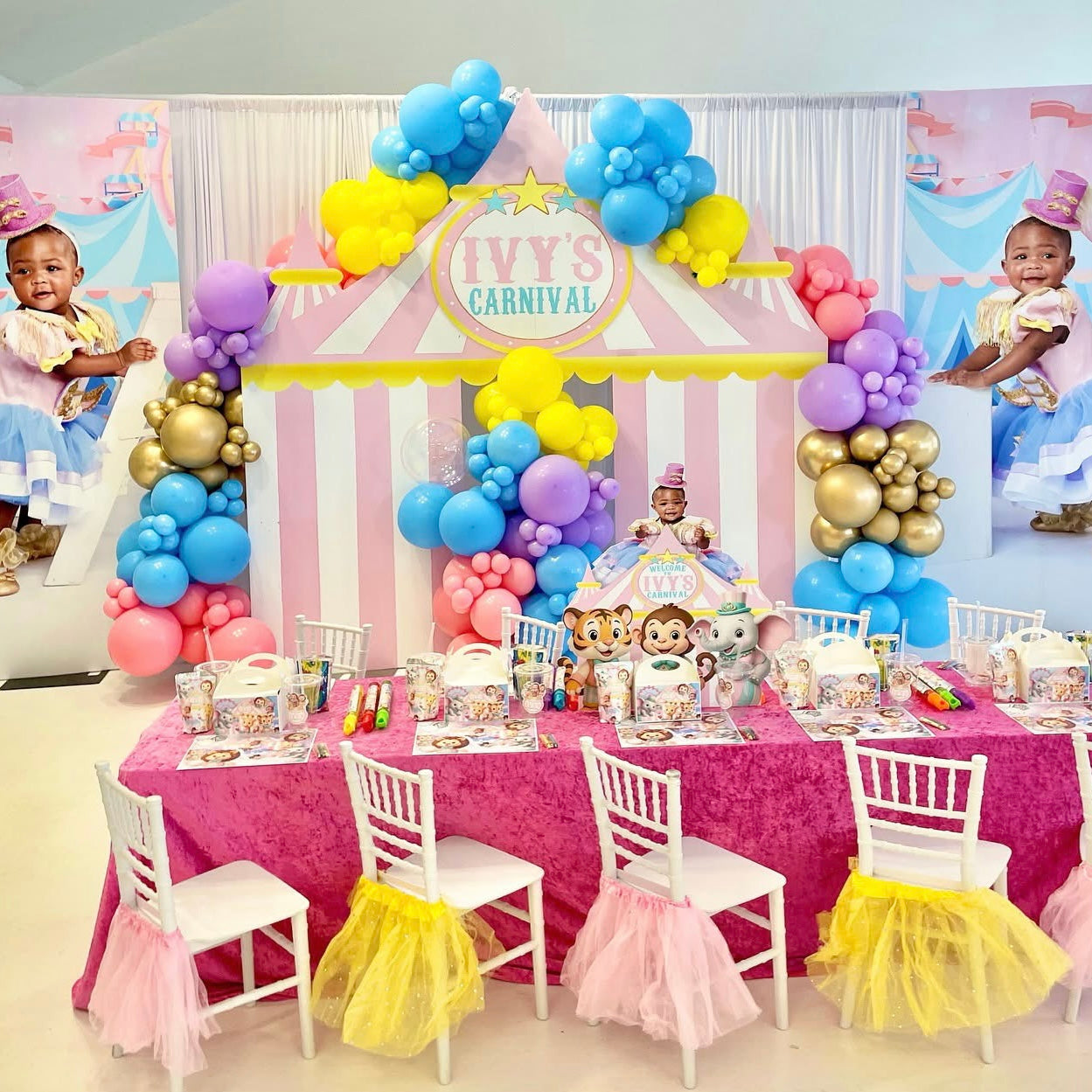 CUSTOM CIRCUS TENT