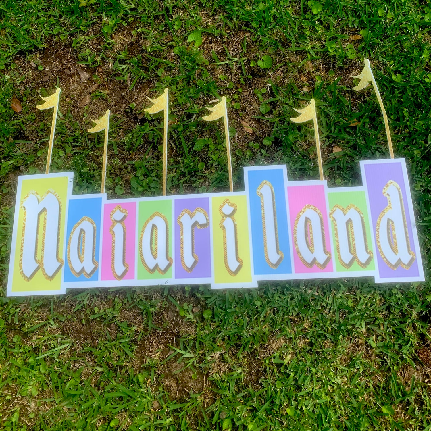 SIGNAGE