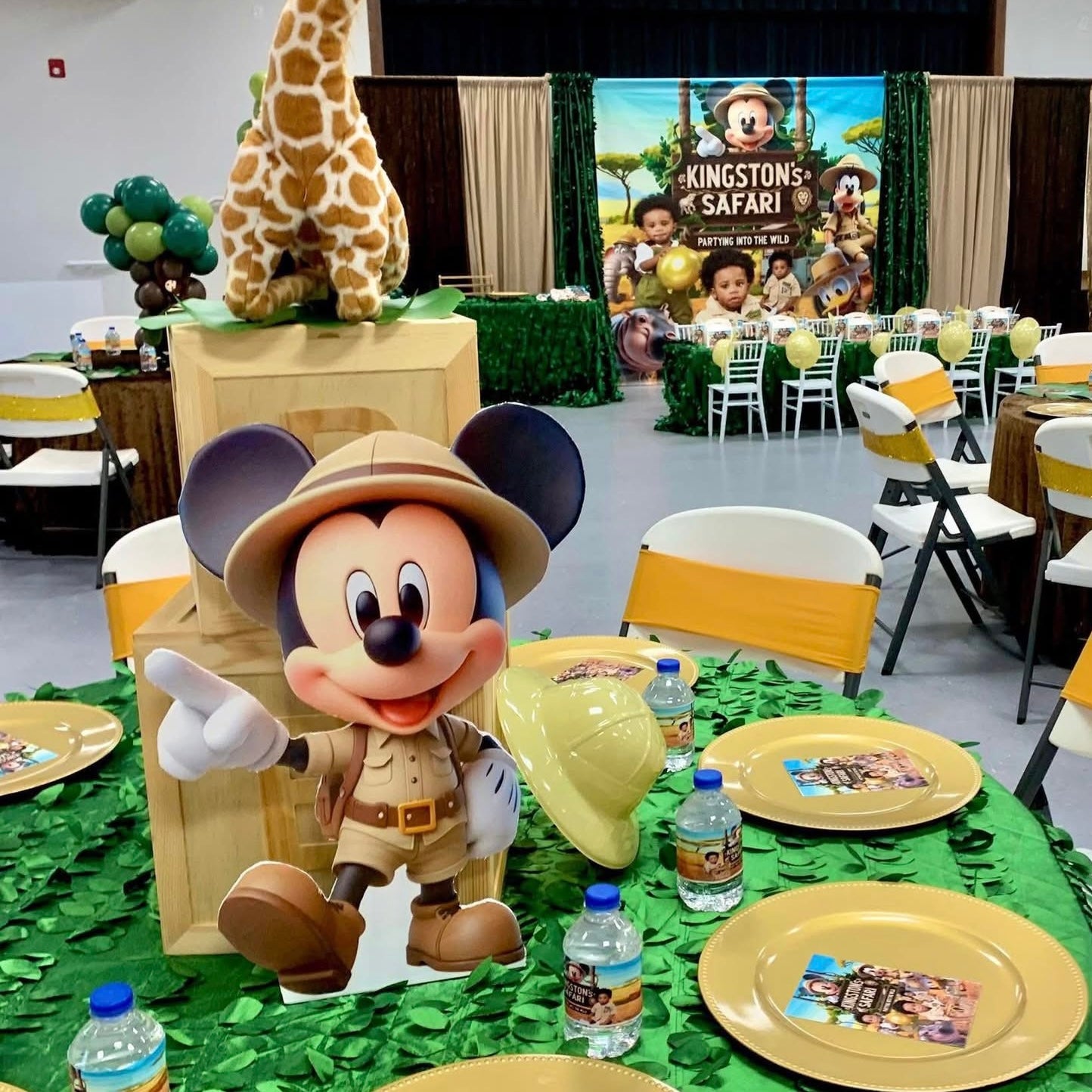 CENTERPIECES