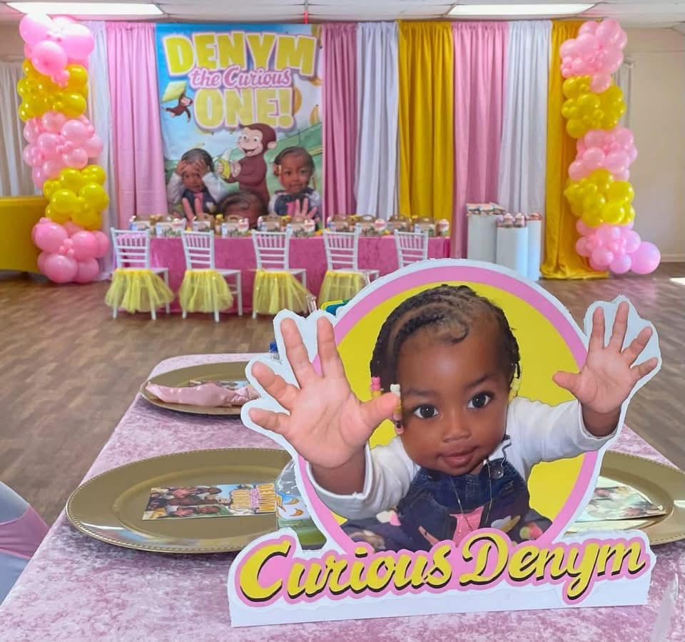 CENTERPIECES