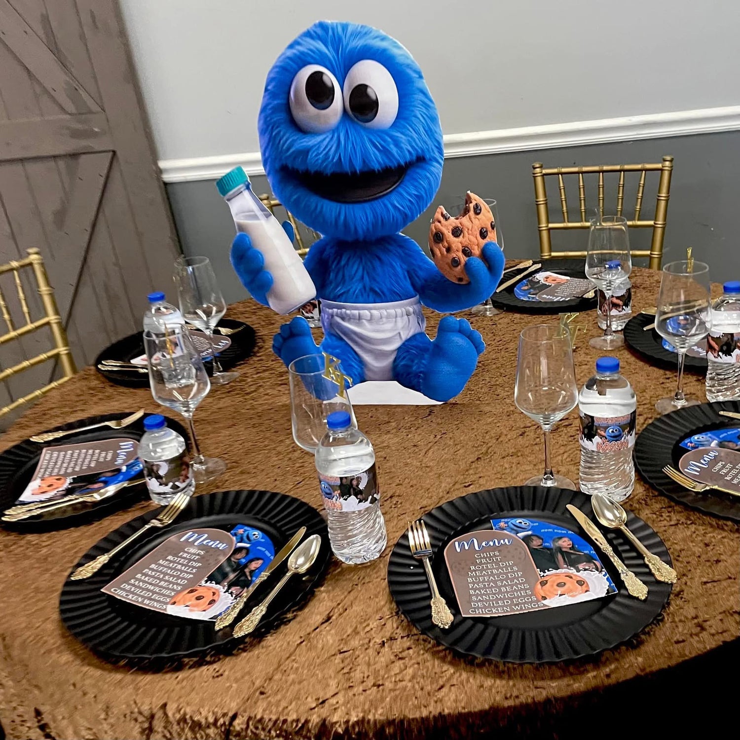 CENTERPIECES